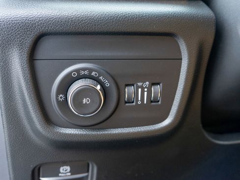 Used 2024 Jeep Grand Cherokee Summit w/ Adv Protech Group IV image 18