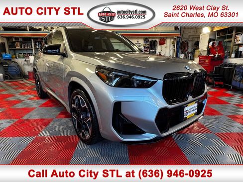 Used 2024 BMW X1 M35i w/ Premium Package image 1