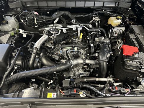 New 2026 Ford Bronco Big Bend AWD/4WD image 36