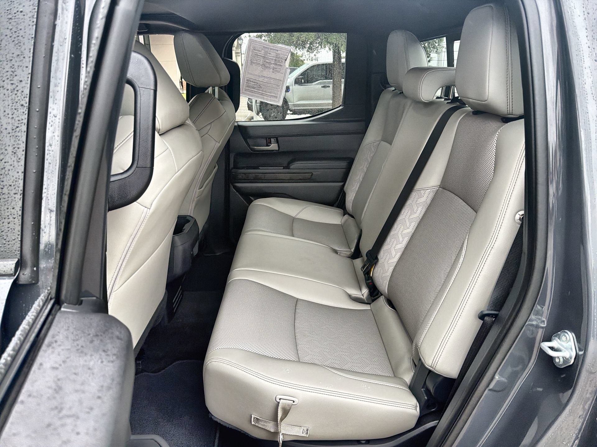 Used 2024 Toyota Tacoma Limited w/ Limited Package (LT) AWD/4WD image 15