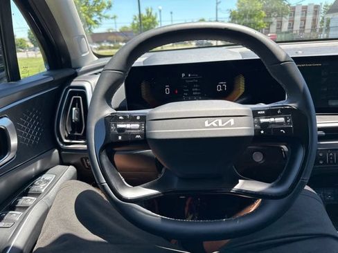 New 2026 Kia Sorento LX FWD image 39