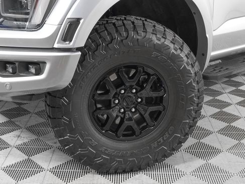Used 2022 Ford F150 Raptor w/ Equipment Group 801A High image 31