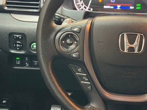 Used 2020 Honda Ridgeline Sport image 17
