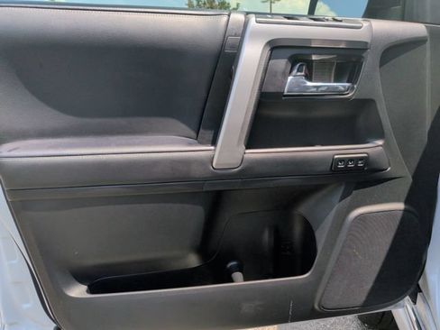 Used 2024 Toyota 4Runner Limited AWD/4WD image 13
