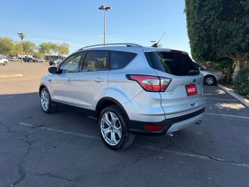 Used 2018 Ford Escape Titanium image 6