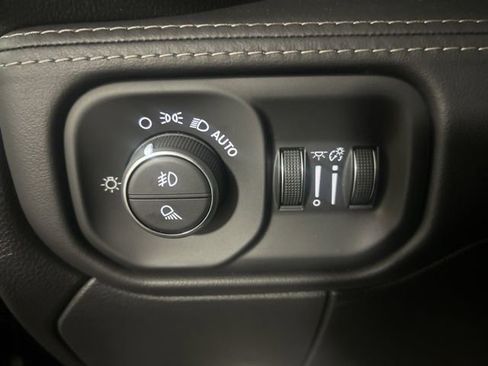 New 2026 RAM 2500 Limited AWD/4WD image 14