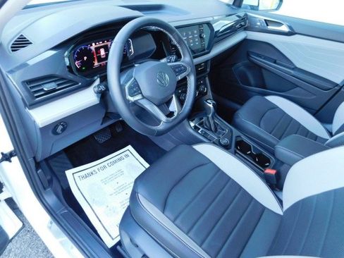 Used 2024 Volkswagen Taos SEL image 14