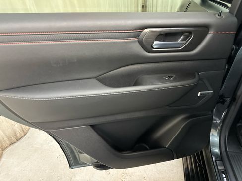 Certified 2025 Nissan Armada PRO-4X w/ Pro-4X Premium Package AWD/4WD image 29