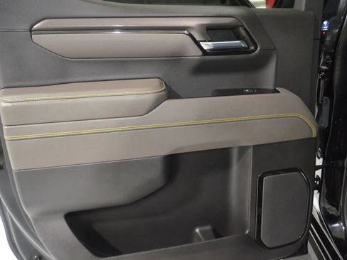 Used 2023 Chevrolet Silverado 1500 ZR2 w/ Technology Package image 26