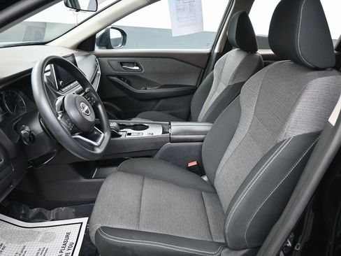 Used 2023 Nissan Rogue SV image 23