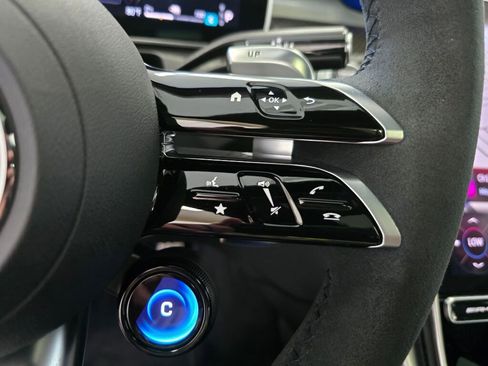 Used 2024 Mercedes-Benz C 63 AMG S image 34