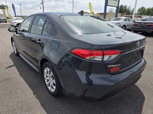 Used 2023 Toyota Corolla LE FWD image 5