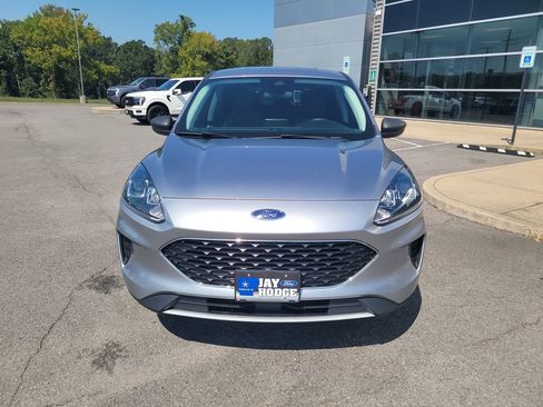 Used 2022 Ford Escape SE image 8