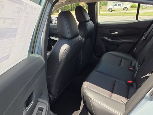 New 2026 Nissan Sentra SR w/ SR Premium Package FWD image 5