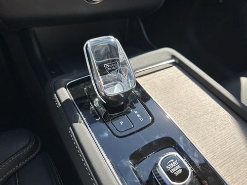 New 2026 Volvo XC90 B6 Ultra w/ Protection Package image 14