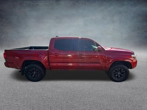 Used 2021 Toyota Tacoma SR5 AWD/4WD image 10