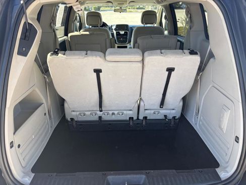 Used 2011 Chrysler Town & Country Touring w/ Security Group image 22