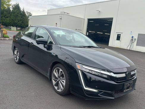 Used 2018 Honda Clarity Plug-In Hybrid image 4
