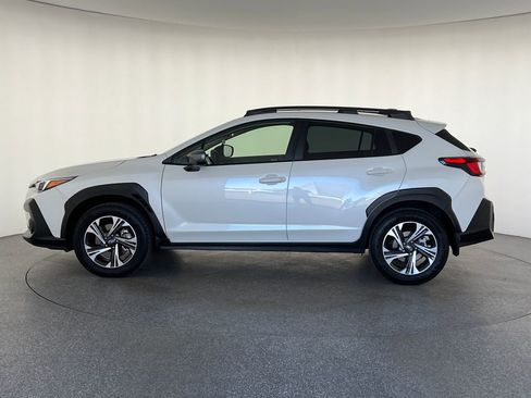 Certified 2024 Subaru Crosstrek 2.0i Premium image 8