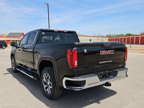 New 2026 GMC Sierra 1500 SLT RWD image 3