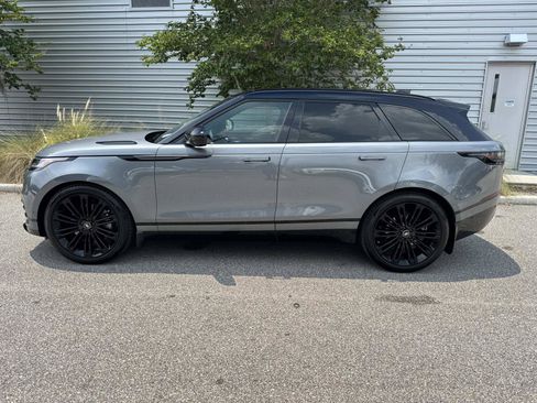 Certified 2026 Land Rover Range Rover Velar Dynamic SE AWD/4WD image 2