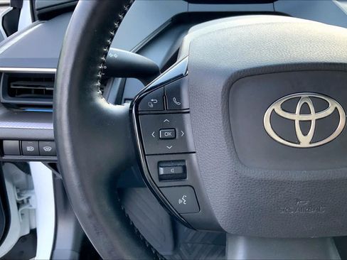 Used 2024 Toyota Prius XLE FWD image 23