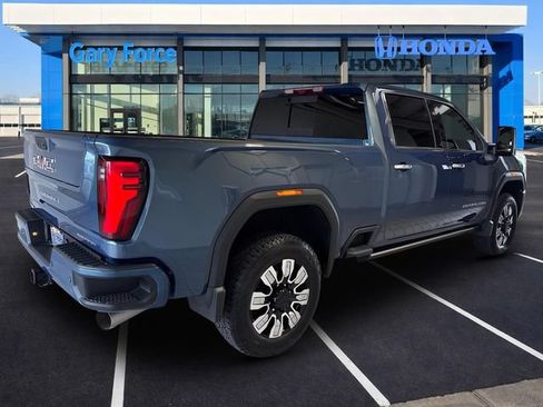 Used 2026 GMC Sierra 2500 Denali w/ Denali Reserve Package AWD/4WD image 2