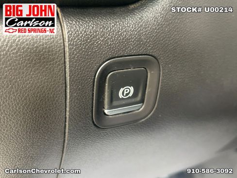 Used 2021 GMC Sierra 1500 4x4 Crew Cab w/ Sierra Value Package image 16