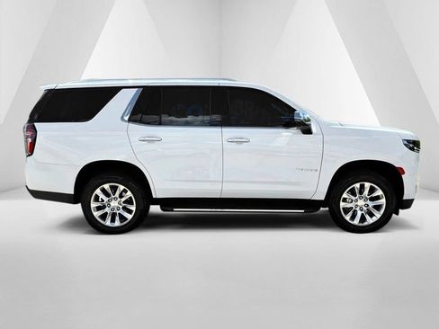 Used 2021 Chevrolet Tahoe Premier w/ Premium Package AWD/4WD image 8