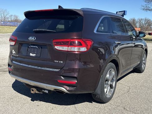 Used 2016 Kia Sorento SX image 8