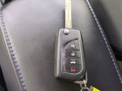 Used 2020 Toyota Corolla SE image 26