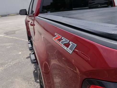 Used 2018 Chevrolet Colorado Z71 AWD/4WD image 11