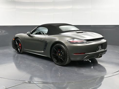 Certified 2021 Porsche 718 Boxster S image 3