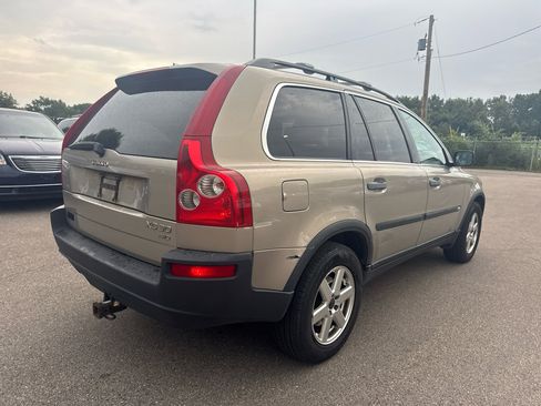 Used 2004 Volvo XC90 2.5T image 5