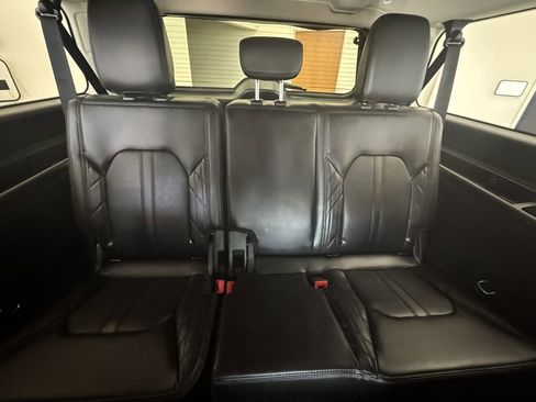 Used 2021 Ford Expedition Max Platinum image 47