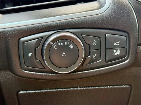 Used 2021 Ford Edge Titanium AWD/4WD image 28