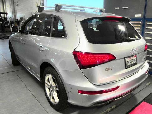 Used 2017 Audi Q5 3.0T Premium Plus w/ Technology Package AWD/4WD image 3