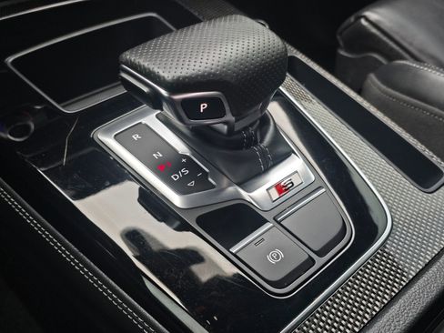 Used 2023 Audi SQ5 Premium Plus w/ Premium Plus Package image 17