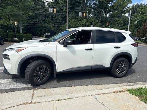 Used 2021 Nissan Rogue S AWD/4WD image 5