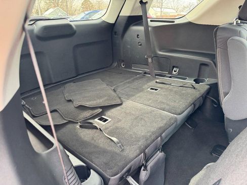 Used 2025 Ford Explorer Active image 10