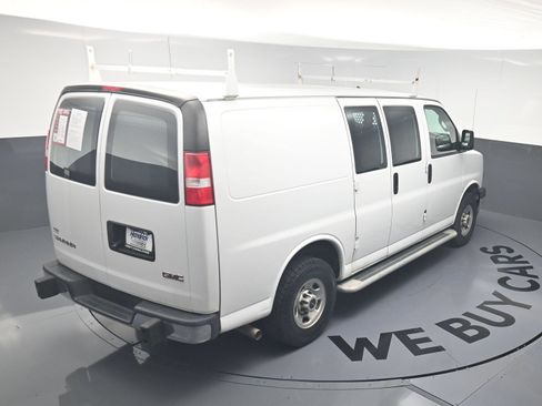 Used 2021 GMC Savana 2500 w/ Driver Convenience Package RWD image 32