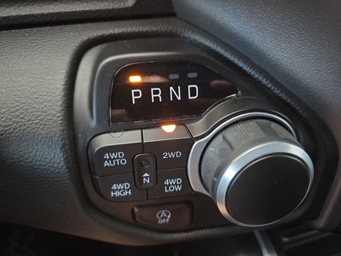 Used 2023 RAM 1500 Big Horn AWD/4WD image 20