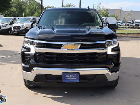 Used 2025 Chevrolet Silverado 1500 LT w/ Protection Package RWD image 9