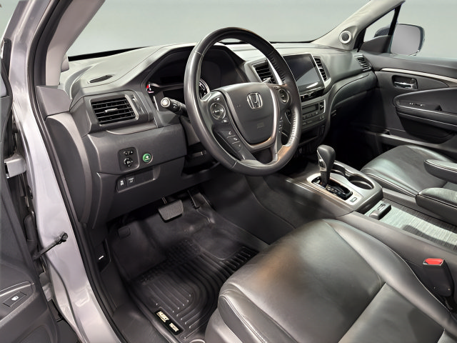 Used 2019 Honda Ridgeline RTL-T image 10