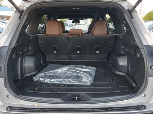 Certified 2025 Subaru Forester Touring image 11