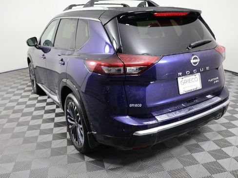 Used 2024 Nissan Rogue Platinum w/ Platinum Premium Package AWD/4WD image 6