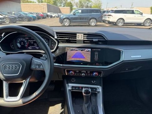 Certified 2025 Audi Q3 2.0T Premium w/ Convenience Package AWD/4WD image 22