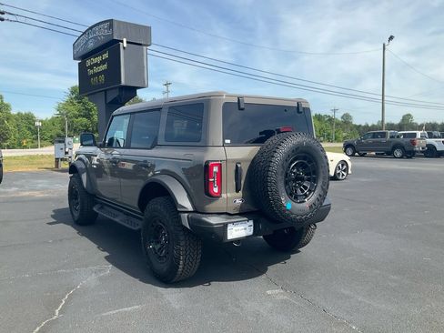 New 2026 Ford Bronco Badlands AWD/4WD image 7