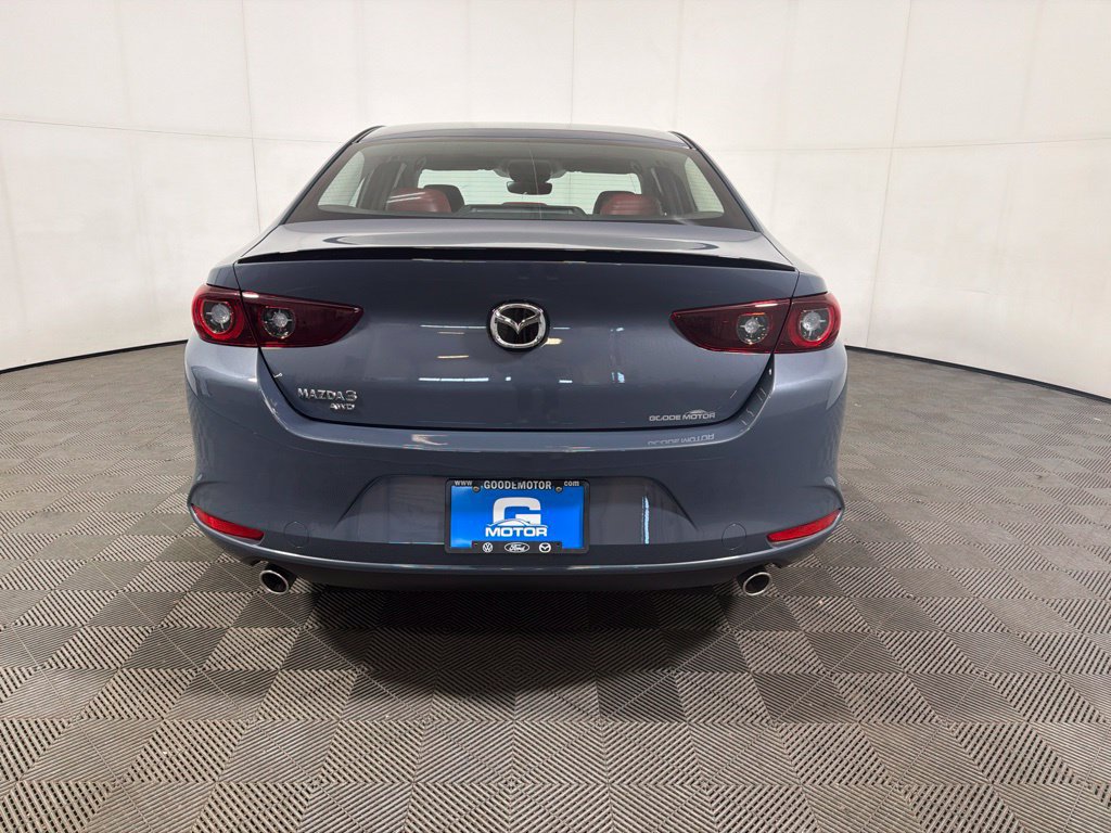 Used 2026 MAZDA MAZDA3 Carbon AWD/4WD image 6