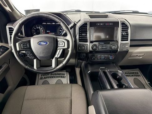 Used 2017 Ford F150 XLT w/ Equipment Group 302A Luxury AWD/4WD image 22